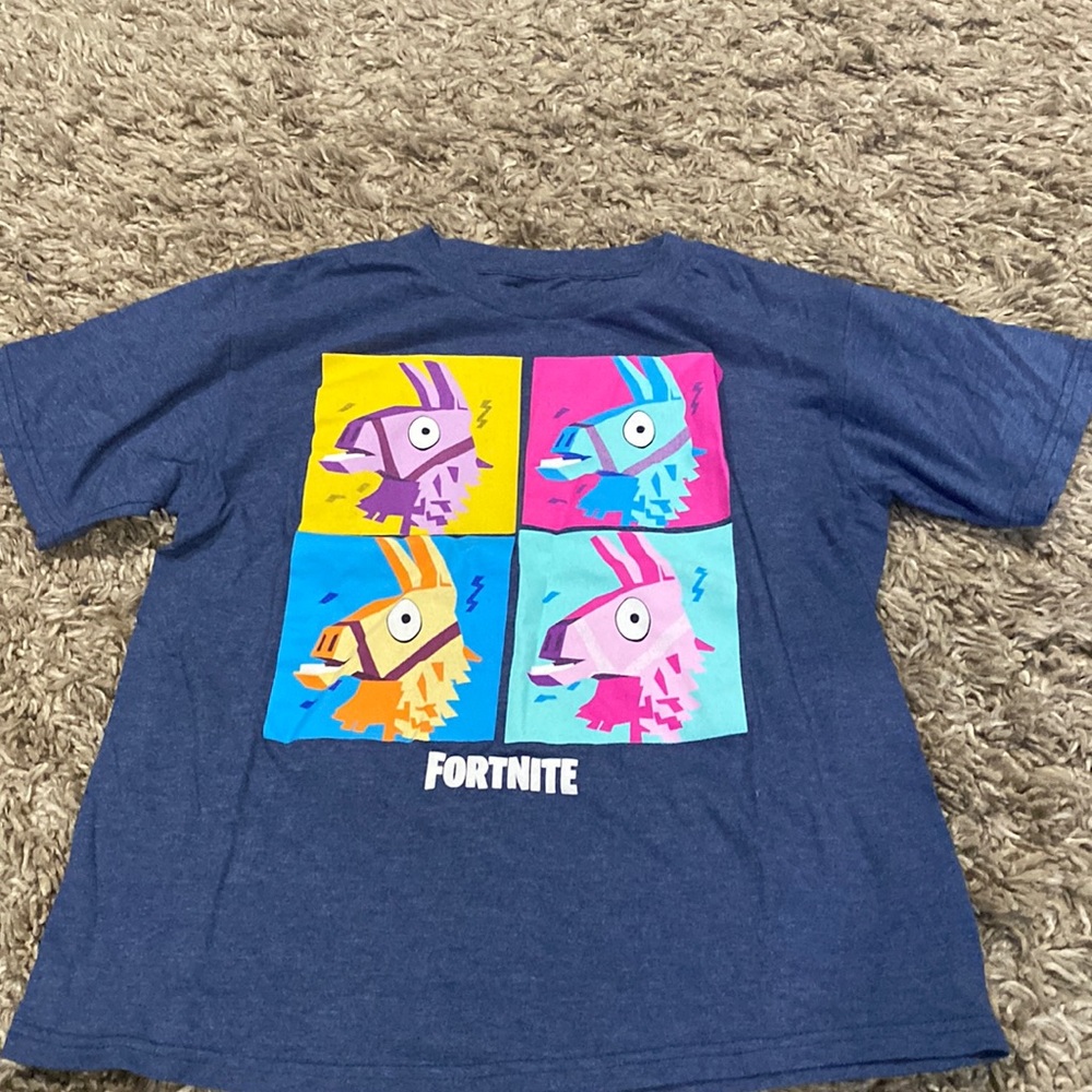 Fortnite T-shirt size M